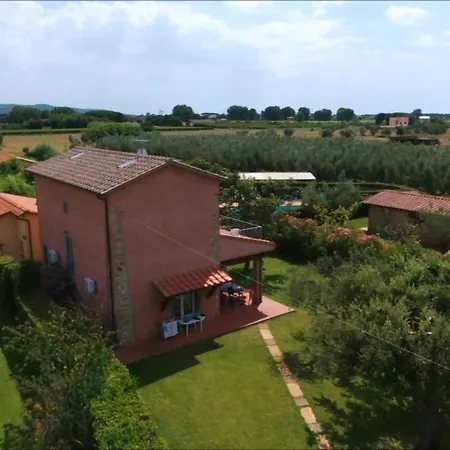 Ferienhaus Podere Campi Al Mare